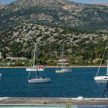 Centro Y Mar I Daire Argostolion